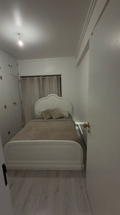 Arrendo quarto em Cascais
