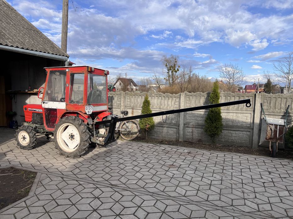 Навантажувач погрузчик на задню навіску