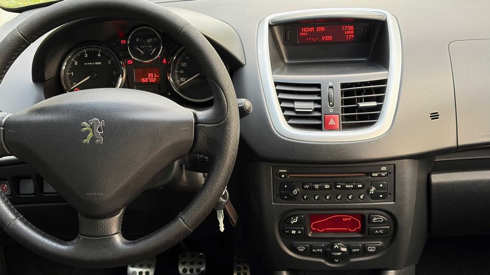 Peugeot 206+ | 168mil KM | 2011 1.1 Gasolina