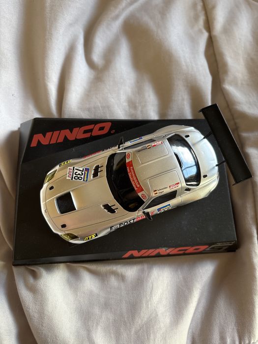 Mercedes SLS GT3 Postbrief Ninco- Scalextric
