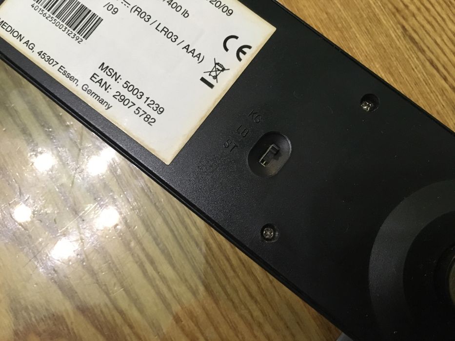 Весы напольные, ваги електронні, діагностичні Sanotec