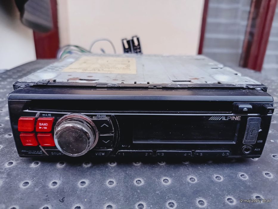 RadioCD iPod USB AUX ALPINE CDE-120R 4x50W MP3 Bass Subw Bluetoot 2RCA