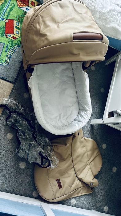 Wòzek  3w1  eko skora