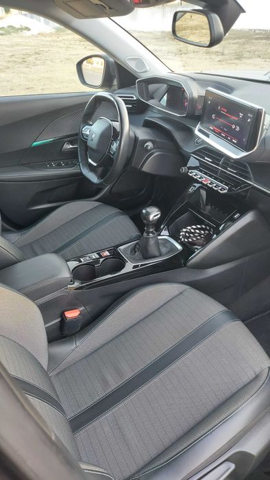 Peugeot 2008 1.2 Puretech Allure