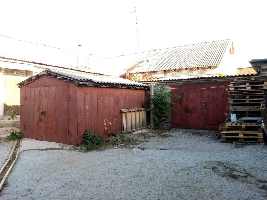 Продам жилой дом 83 м2 с хозпостройками по улице Гоголя