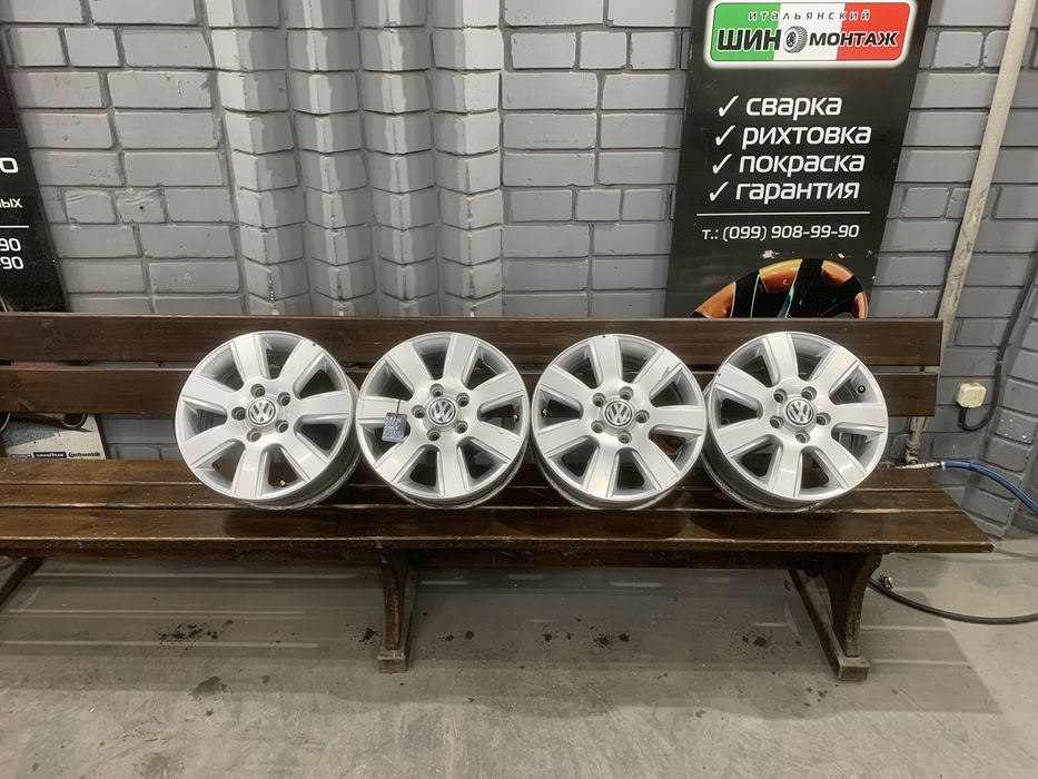 99 Оригинальные литые диски Volkswagen Amarok 5/120 R16 et62