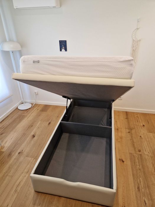 Cama Solteiro 90x200 Estofada com Arrumação + Colchão | Excelente Estado