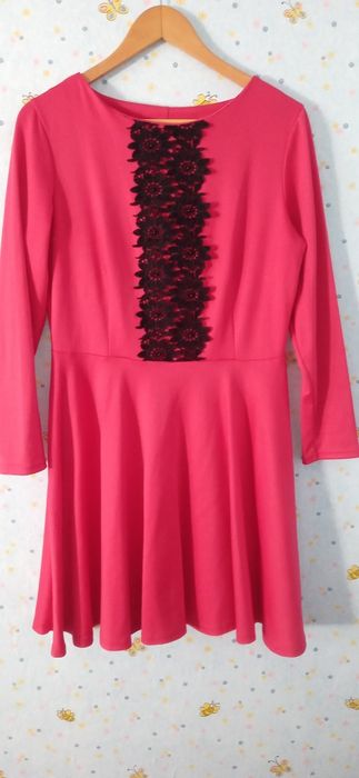 Жіночі сукні,плаття