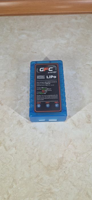 Mikroprocesorowa ładowarka LiPo GFC Energy