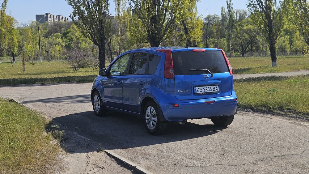 Nissan note 1,6 АКПп