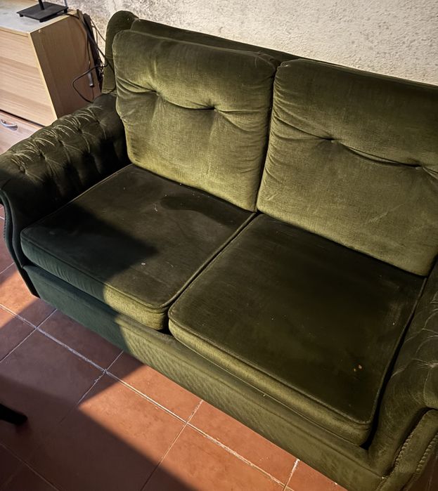 Sofá dois lugares vintage