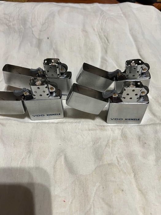 Isqueiros novos (x4)
