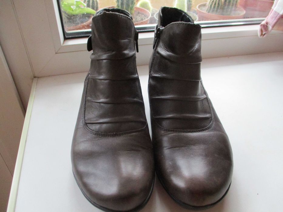 Кожаные полусапожки Рикер