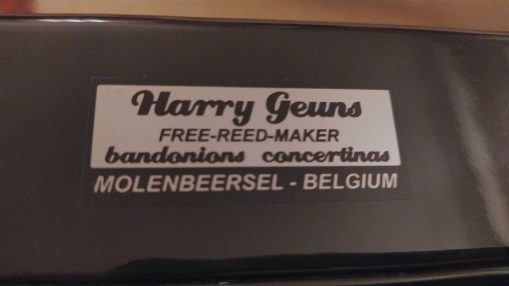 Bandoneon híbrido Harry Geuns (C-System)