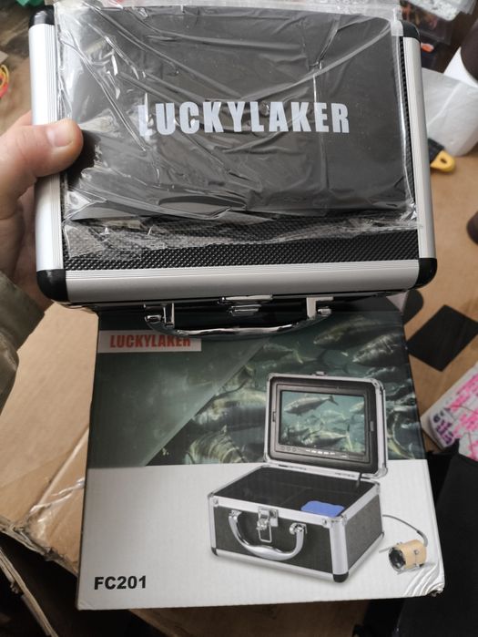 Камера для зимової риболовлі в металевому  кейсі