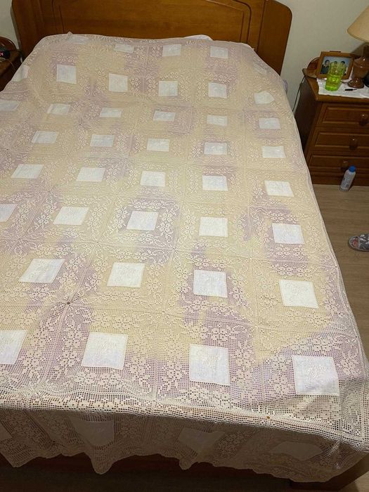 Toalhas de Renda Feita à Mão – Linho e Renda de Crochet – 310 x 180 cm / 230 x 170 cm