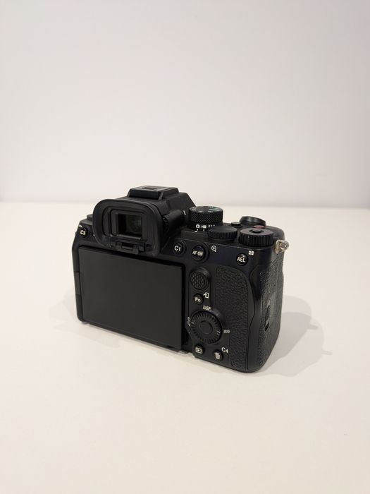 Sony a7IV - como nova