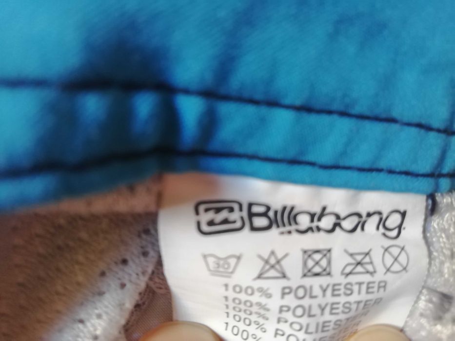 Calções/bermudas Billabong e Puma
