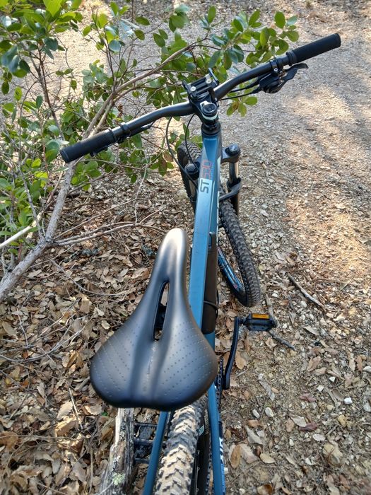 Excelente bicicleta rockrider