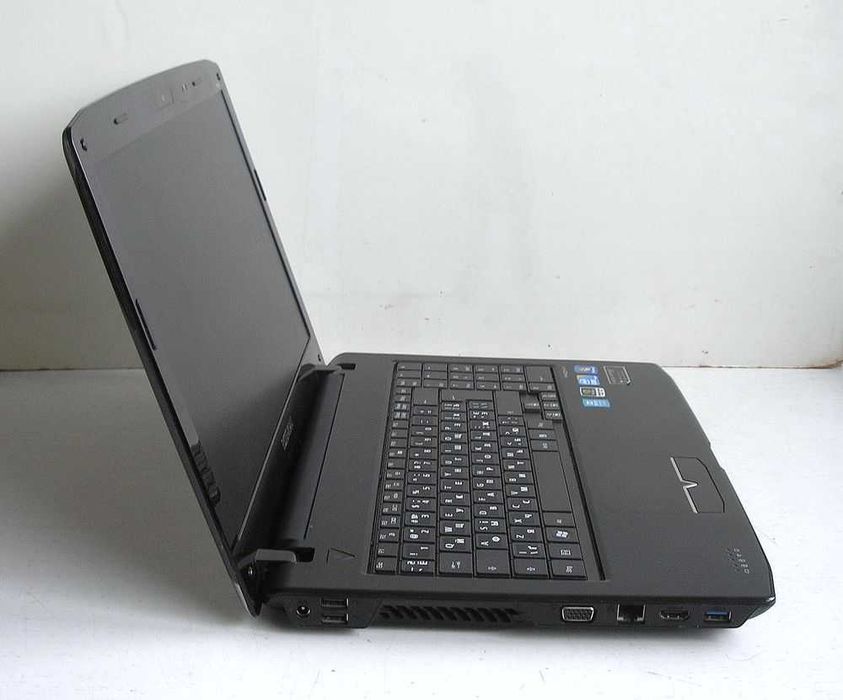 Ноутбук Medion (Intel Core I3 / GeForce 1 ГБ / 15" LED)