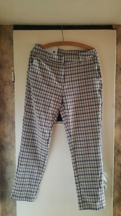 Spodnie   (nowe) - wzór w kratkę