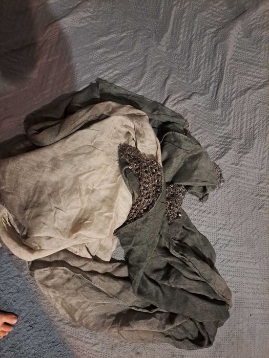 Piekny szary szalik damski