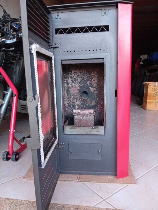 Salamandra a Pellets