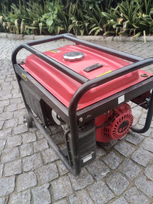 Gerador a gasolina