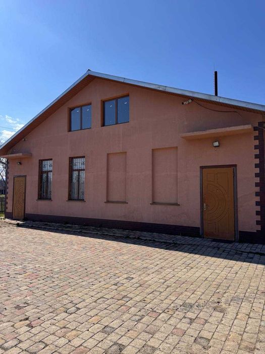Продається комерційне приміщення в селі Чудей, Чернівецька область