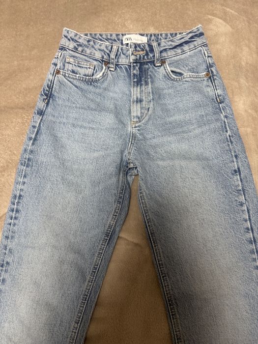 Джинси zara 34 розмір в ідеальному стані