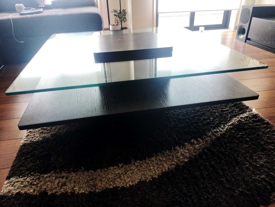 Mesa centro tampo em vidro