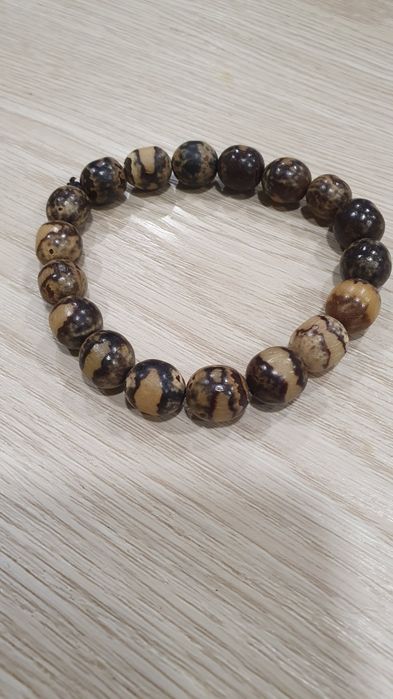 Pulseira em madeira para homem