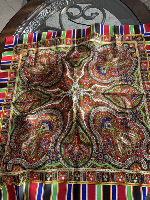 Платок женский тонкий