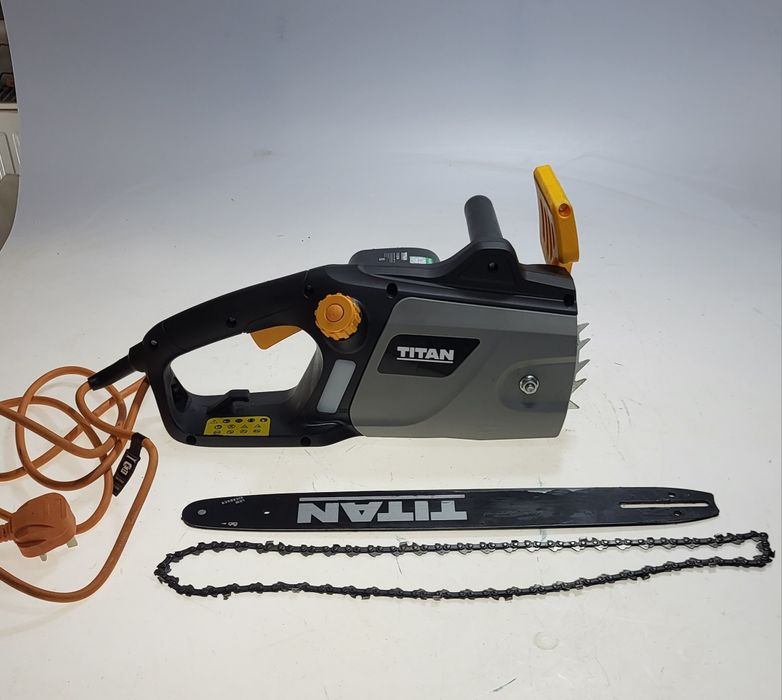 Piła łańcuchowa titan 2000w