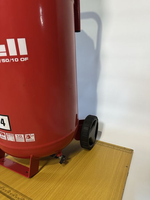 Продам свій власний Компресор Einhell TC-AC 240/50/10 OF