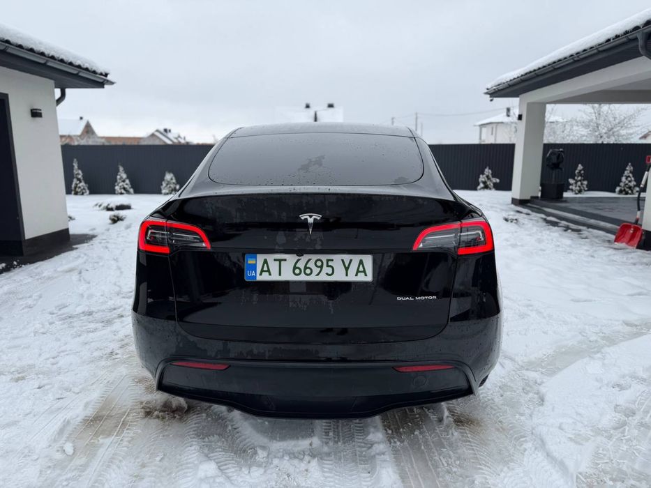 Tesla Model Y Long Range 82kWh Dual Motor(450 к.с)