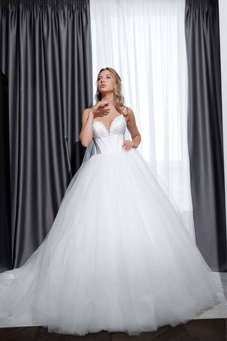 Весільна сукня Оксана Муха