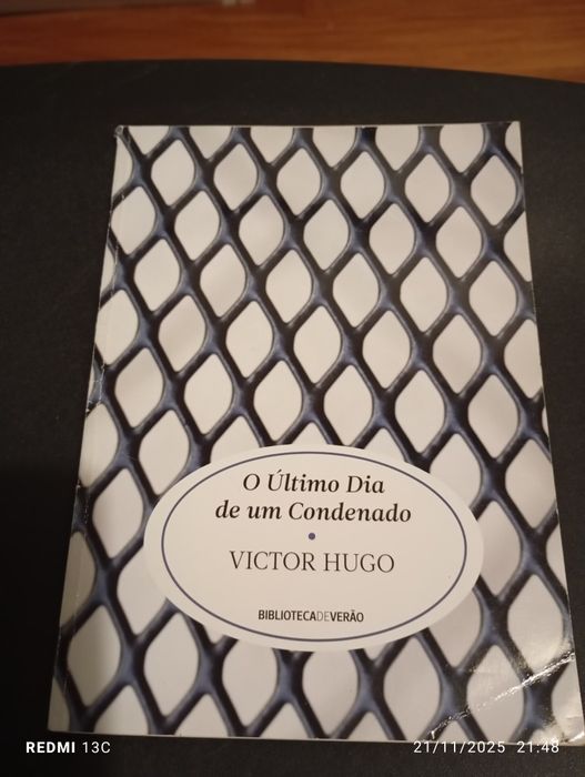 Livro " O último dia de um condenado"