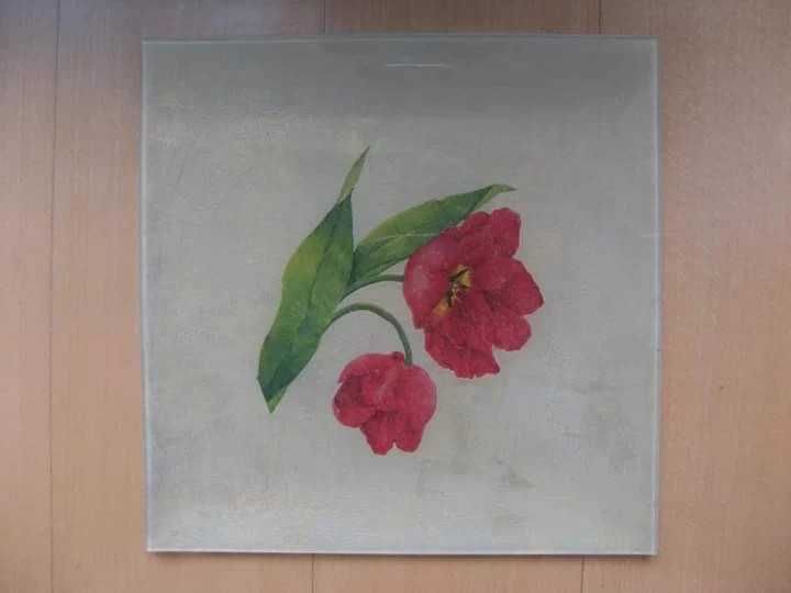 Prato decorativo feito à mão (27x27 cm)