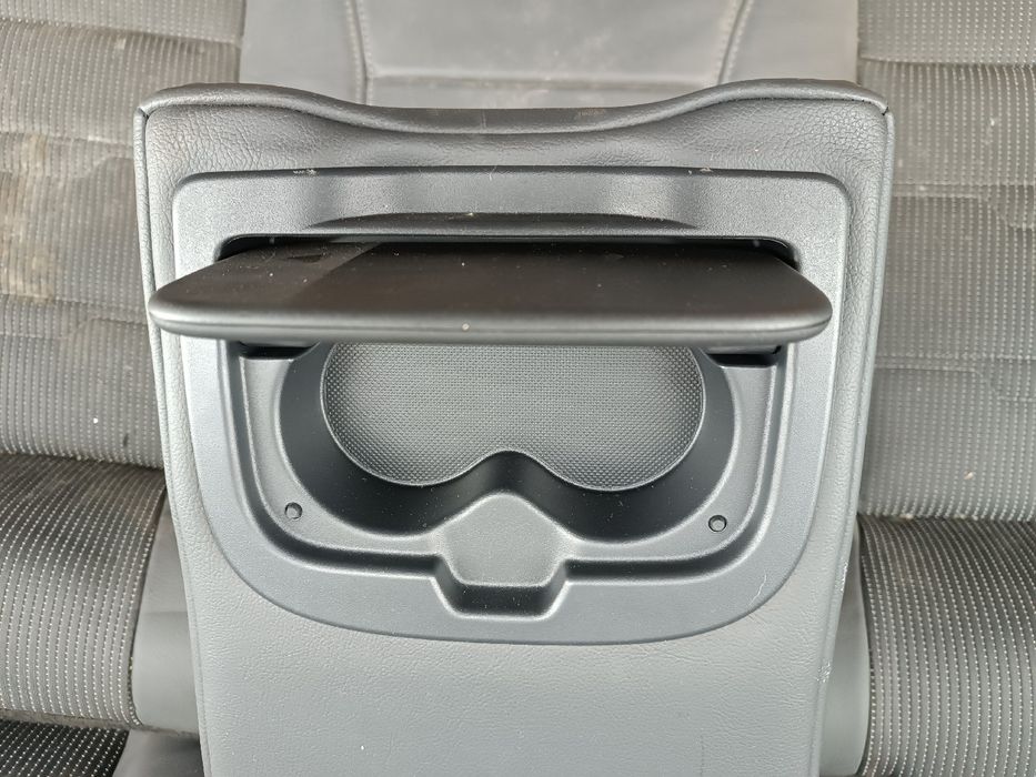 Conjunto de bancos - PEUGEOT 508 SW I (8E_) | 10 - 18
