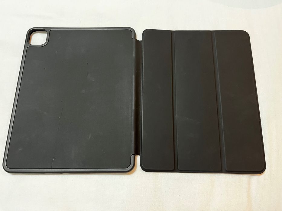 iPad 2022 – Como Novo (C/ Caixa e Extras)