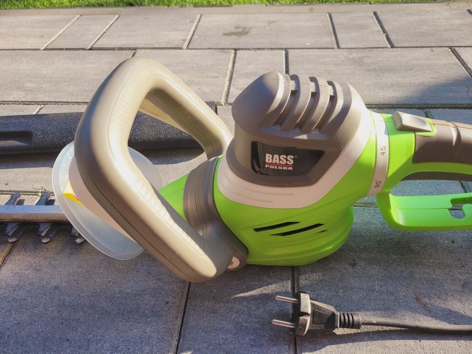 Nozyce do żywopłotu