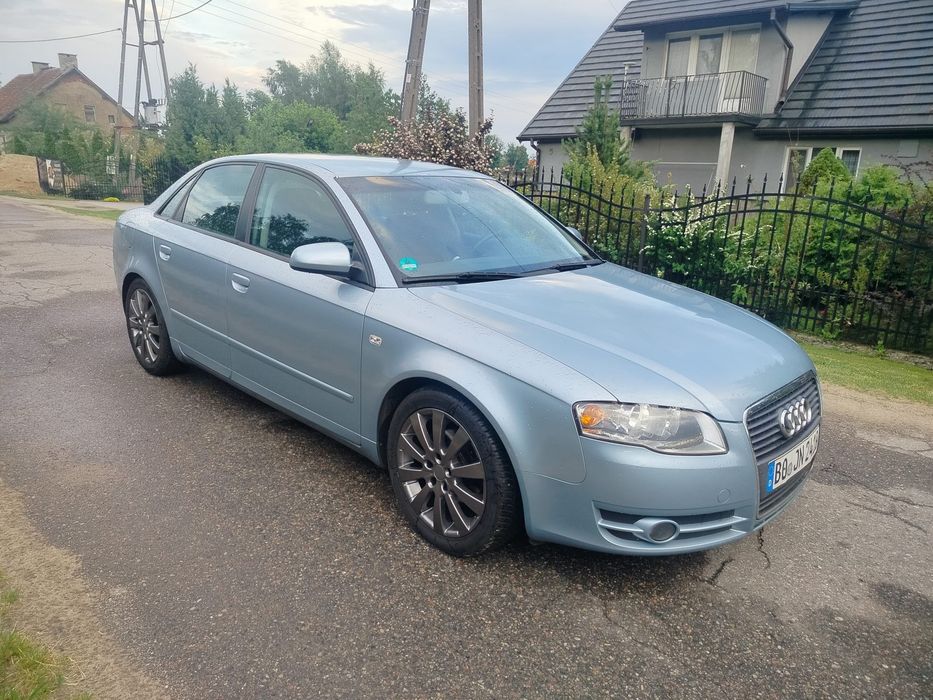 Samochód Audi A4
