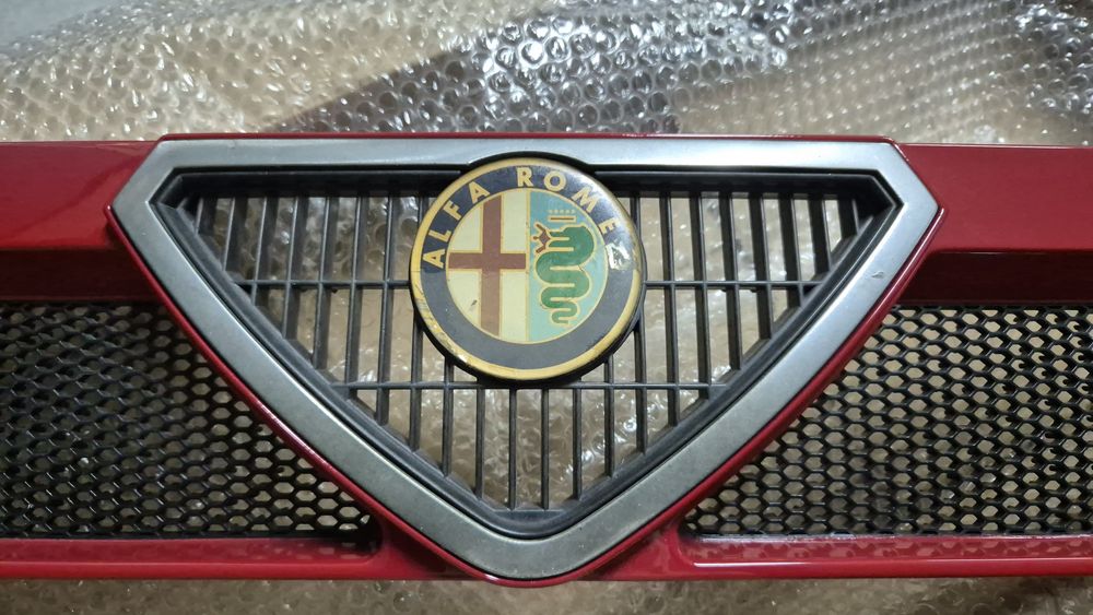 Grelha Alfa Romeo 75