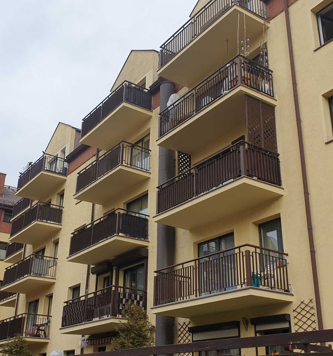 Remont, izolacje tarasu, balkonu.  Ocieplenia , malowanie elewacji