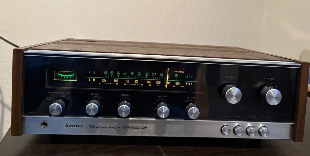 Sansui 310 Amplituner