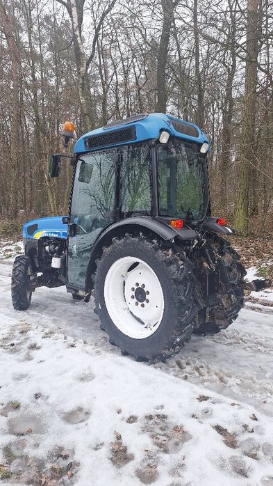New Holland tn95VA sadowniczy sadownik