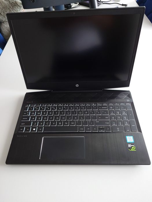 Laptop HP Pavilion 15 i5-8300H, GTX 1050 ti