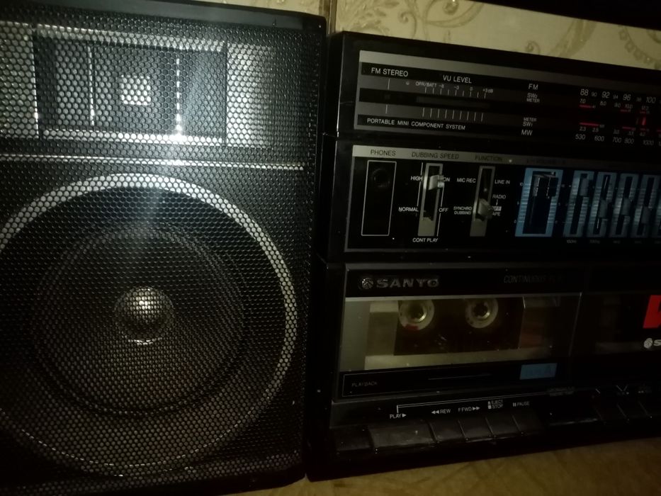 Магнитофон Sanyo: 1 850 грн. - Магнитолы и магнитофоны Николаев на Olx
