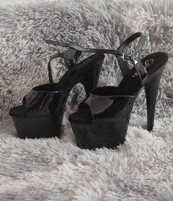 Buty Pleaser Czarne lakierowane